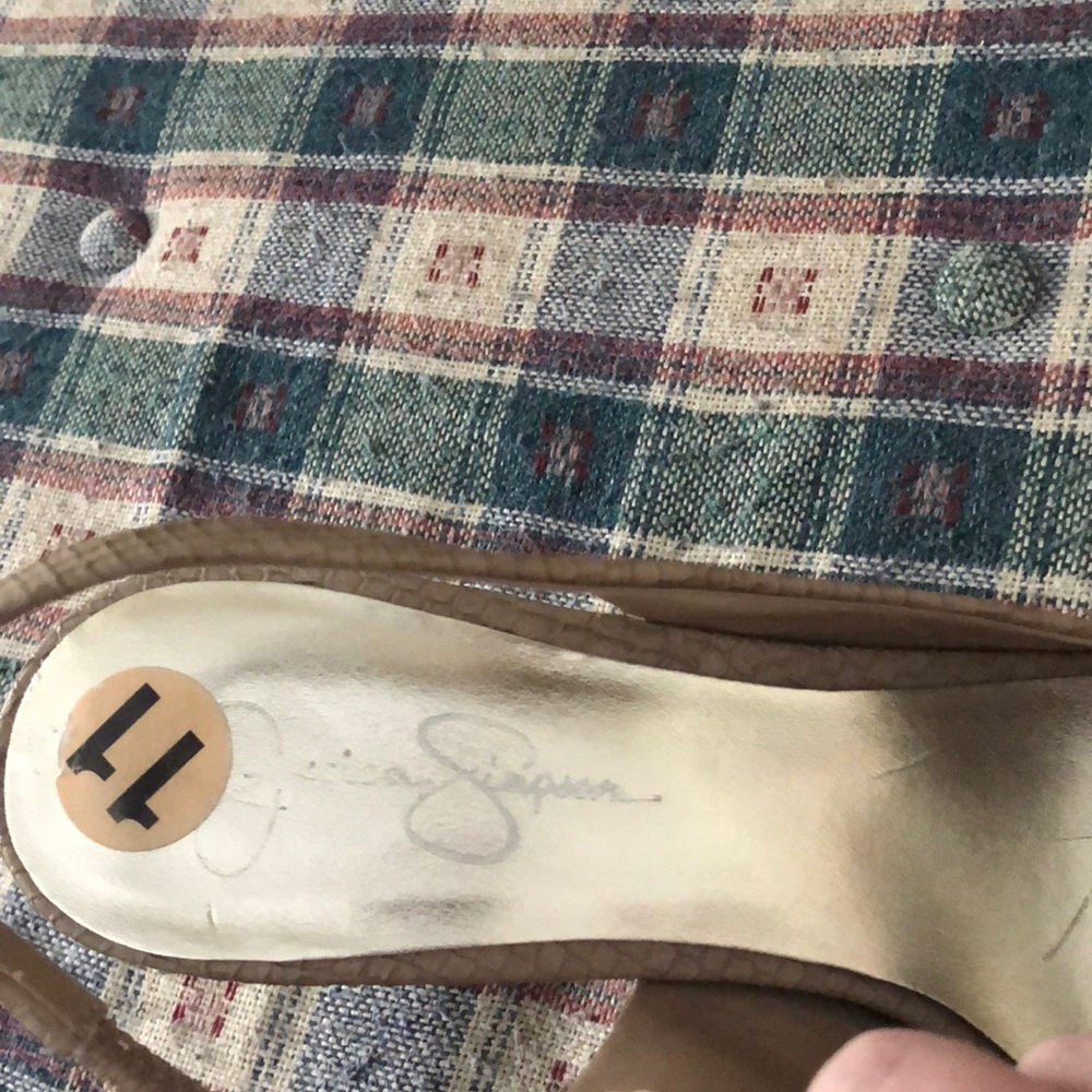 Jessica Simpson heels - Picture 4 of 4